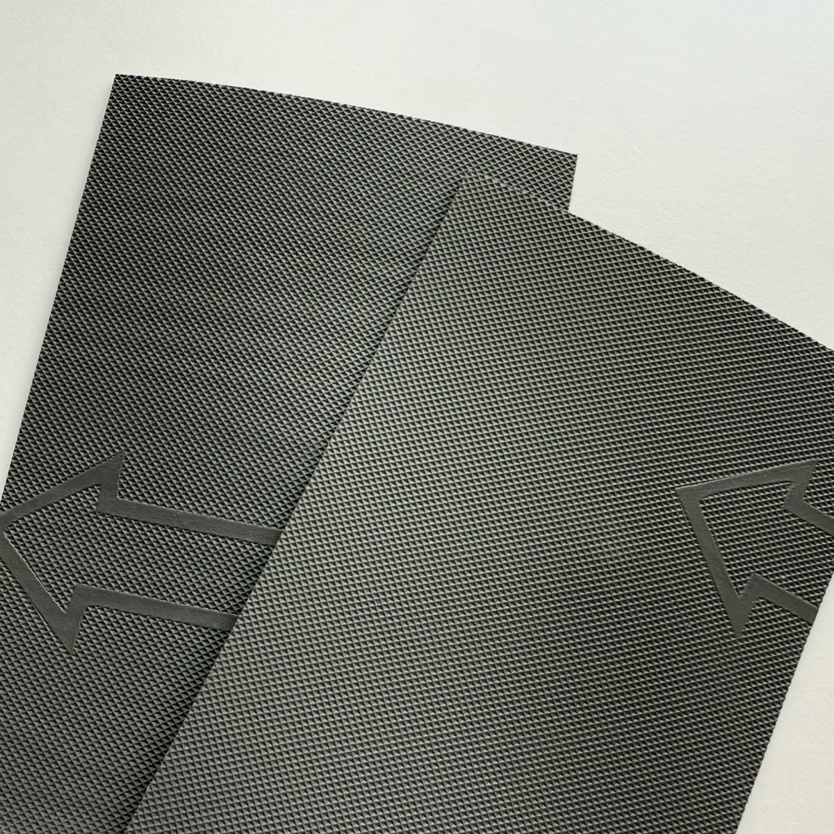 フロアタイル 木目 裏面