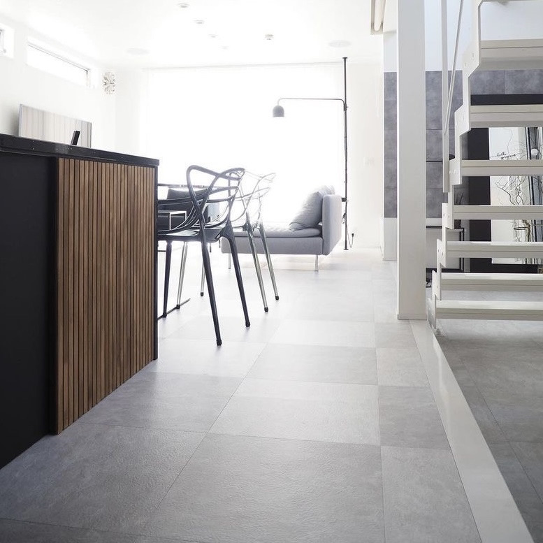 フロアタイル 石目 市松模様