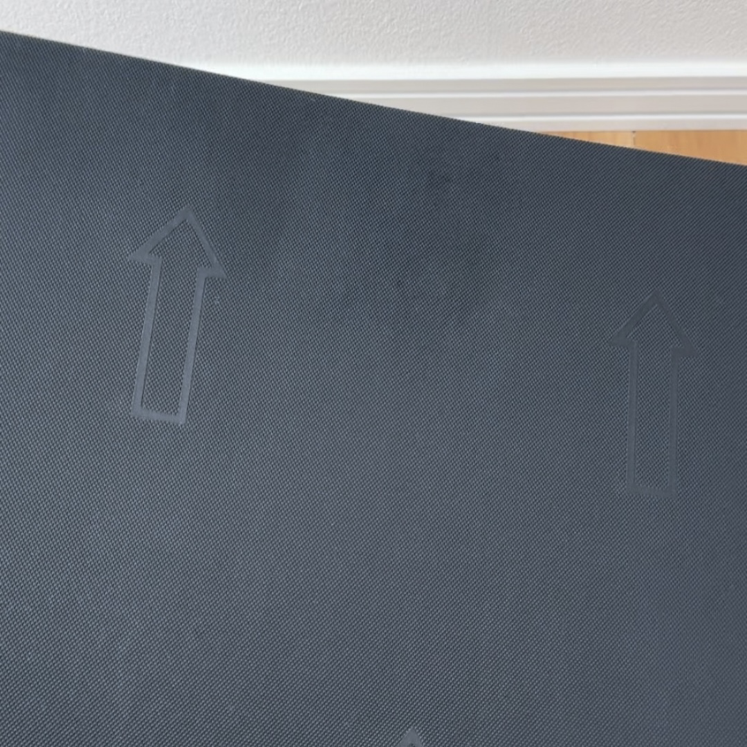 フロアタイル 石目 裏面