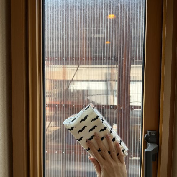 ウインドウフィルム 貼り方